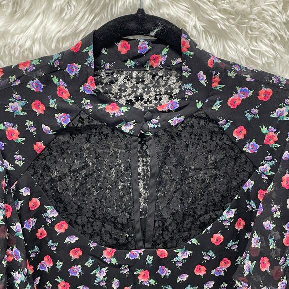 Nanette Lepore Silk Blouse Top Shirt Flutter Sleeve with Lace Floral M - Picture 3 of 9